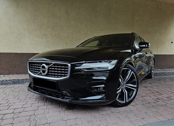Volvo V60 cena 119900 przebieg: 146000, rok produkcji 2020 z Nysa małe 529